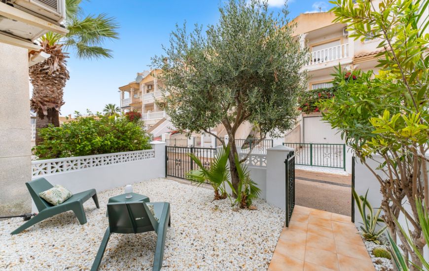 Sale - Bungalow - Orihuela Costa