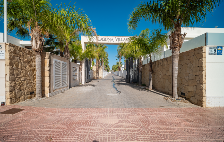 Sale - Villa - Ciudad Quesada