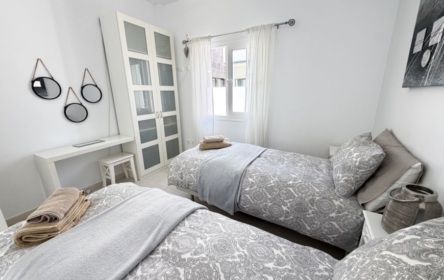 Venta - Villa - Mil Palmerales - Mil Palmeras