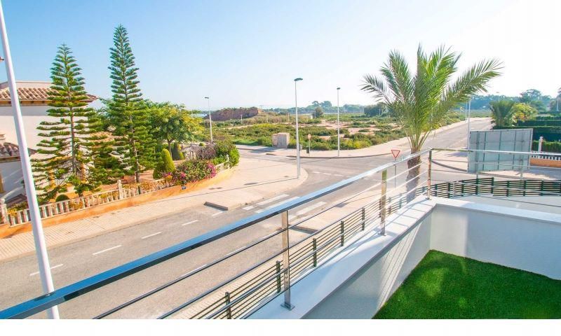 Nueva construcción  - Villa - La Marina