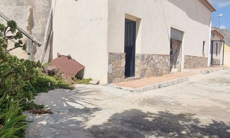 Sale - Country Property - Hondón de las Nieves