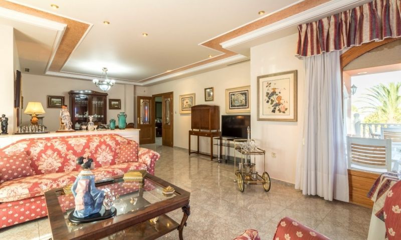 Sale - Villa - Elche
