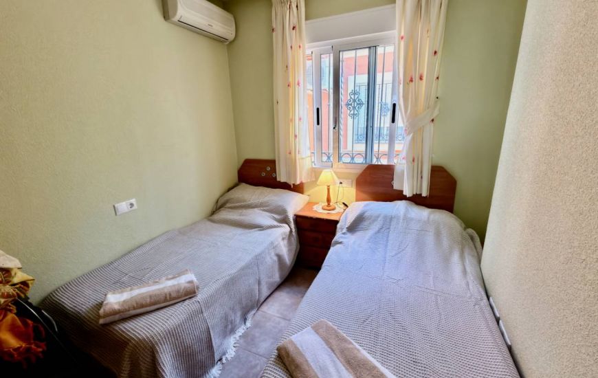 Venta - Villa - Guardamar del Segura