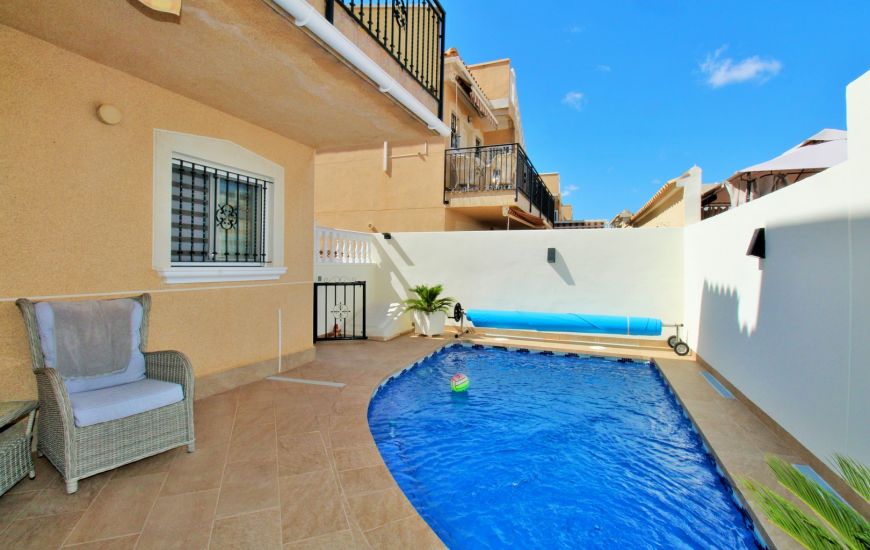 Venta - Villa - Villamartin