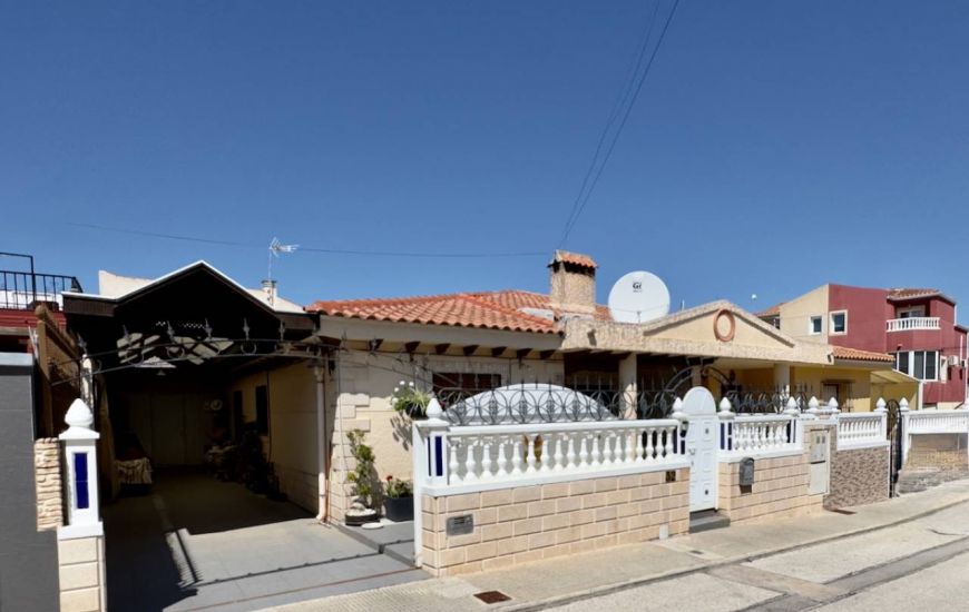 Sale - Villa - Benijófar - 