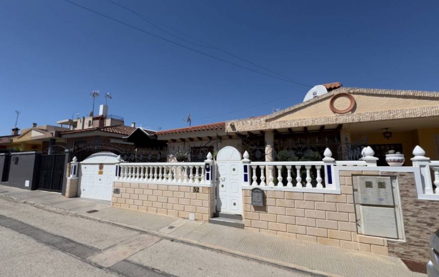 Sale - Villa - Benijófar - 