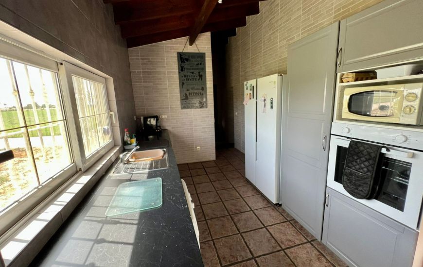 Sale - Villa with annex - Dolores
