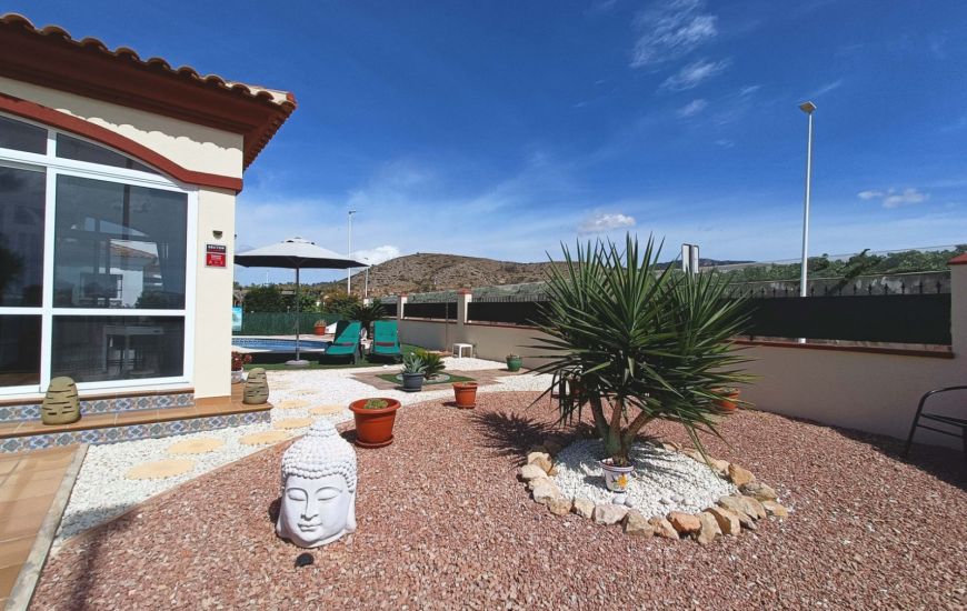 Sale - Villa - Hondón de las Nieves