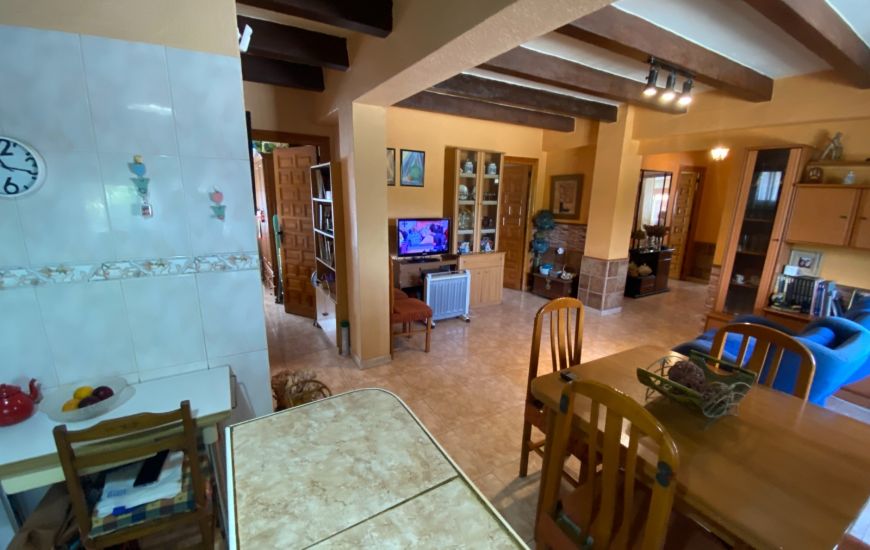 Sale - Country Property - Sax