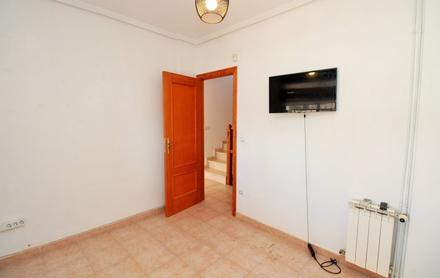 Sale - Villa - Villamartin