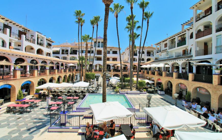 Sale - Apartament - Villamartin