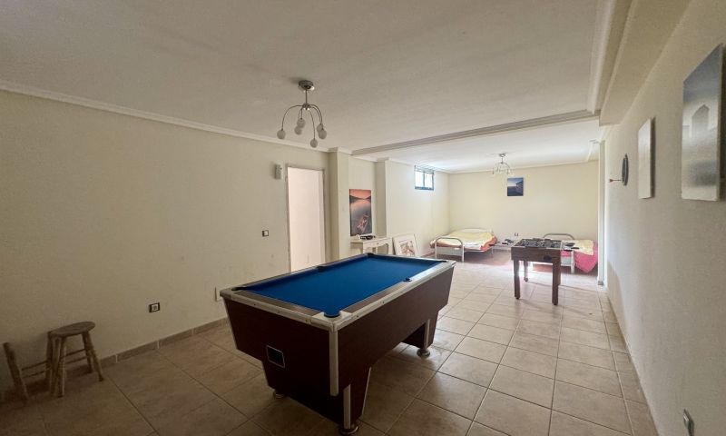 Sale - Villa - Villamartin