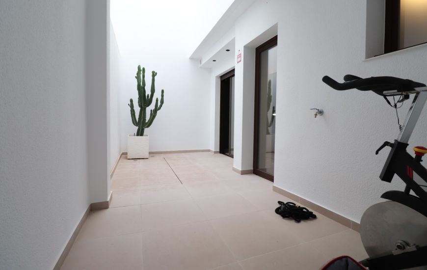 Sale - Rijtjeshuis - Benijofar - 