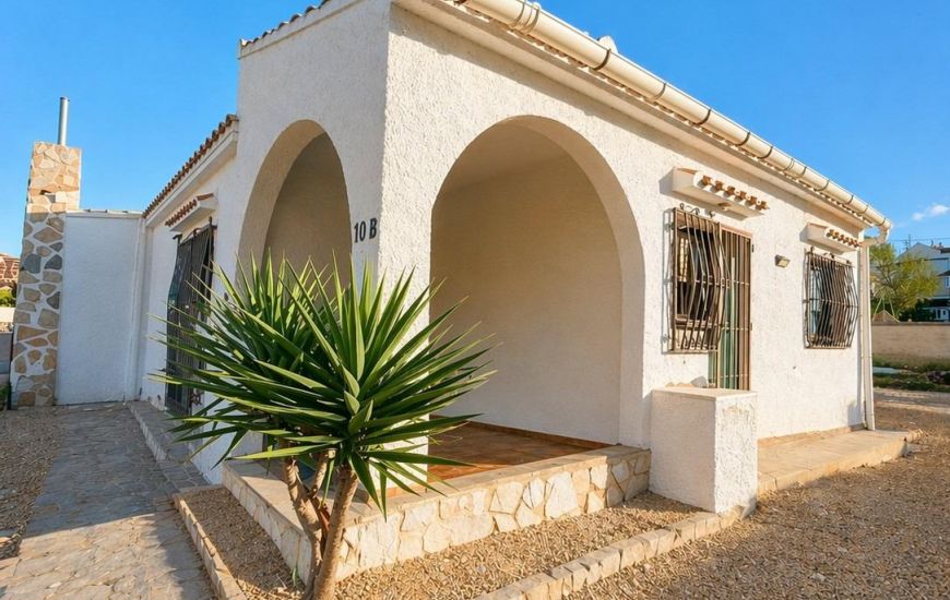 Sale - Villa - Torrevieja