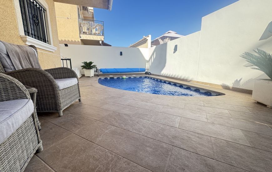 Venta - Villa - Villamartin