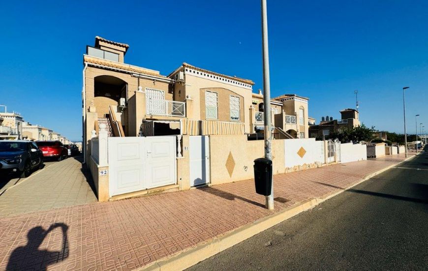 Sale - Townhouse - Torrevieja