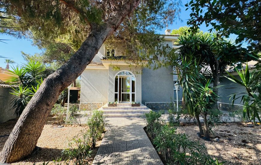 Sale - Villa - Ciudad Quesada