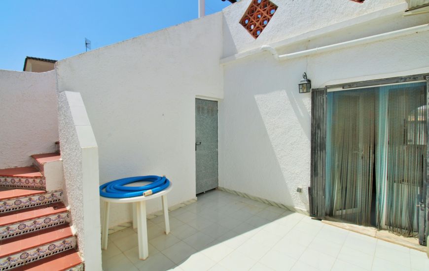 Sale - Villa - Villamartin
