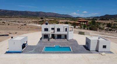 Villa - Nueva construcción  - Pinoso - Pinoso