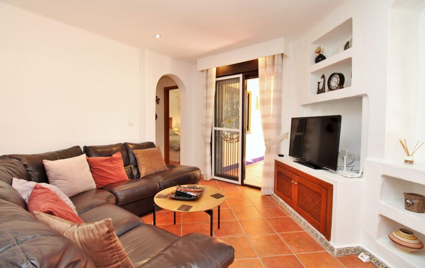 Sale - Apartments - Punta Prima