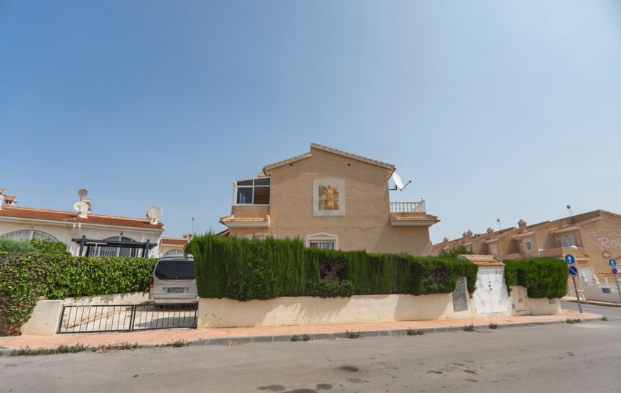 Sale - Half Vrijstaand Huis - Ciudad Quesada