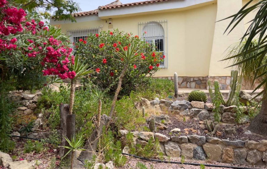 Sale - Villa - Algorfa
