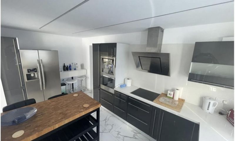 Sale - Villa - La Nucia