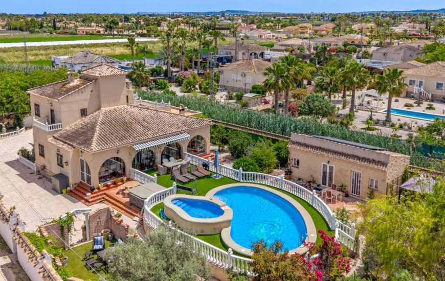 Sale - Finca - Catral