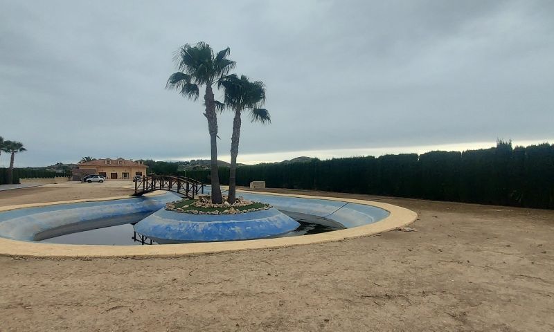 Sale - Villa - Hondón de las Nieves
