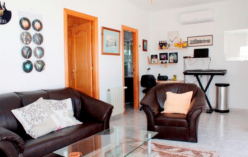 Sale - Villa - Villamartin