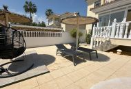 Sale - Villa - El Raso