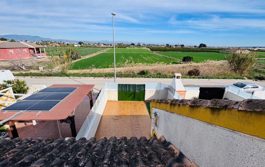 Sale - Townhouse - Daya Nueva