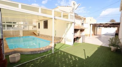 Villa - Sale - Torrevieja - Torrevieja