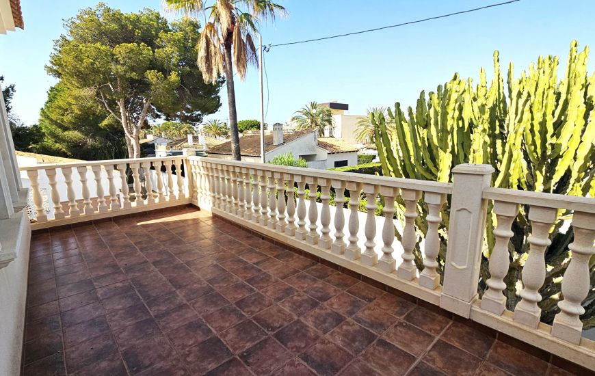 Sale - Villa - Cabo Roig