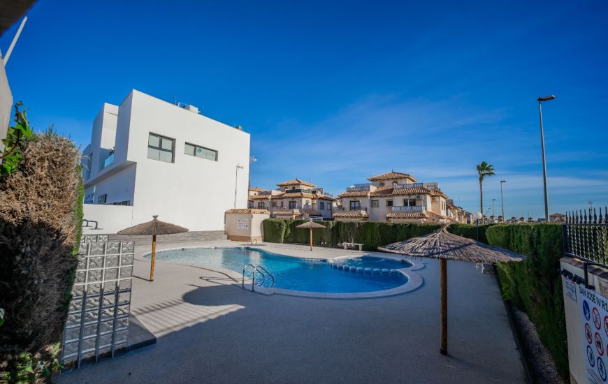 Sale - Semi Detached - La Zenia