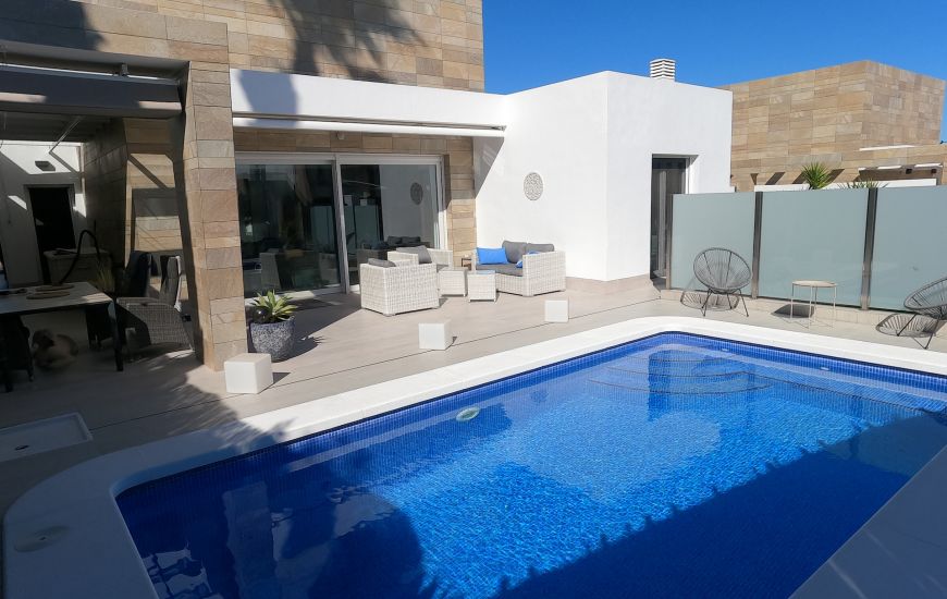 Sale - Villa - Algorfa