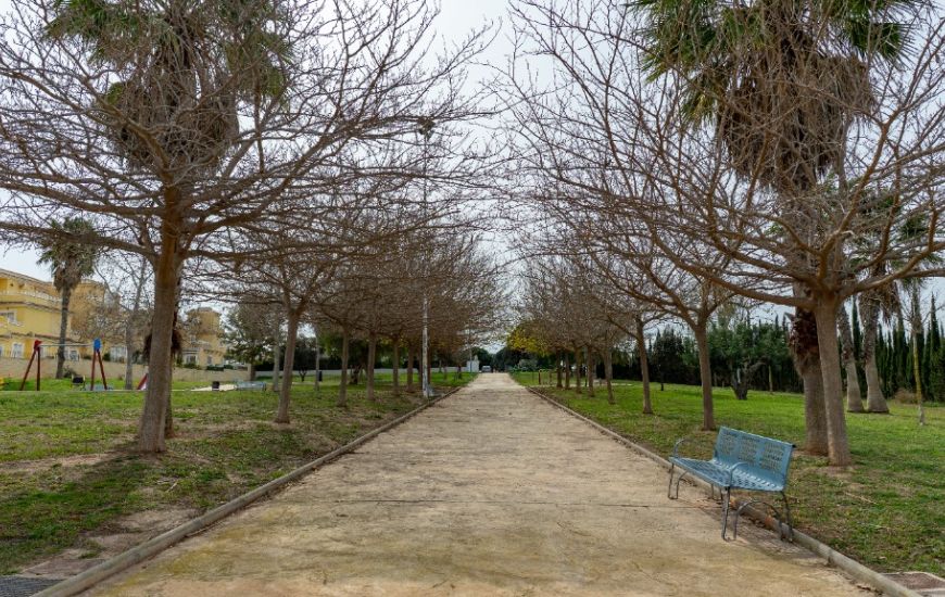 Sale - Villa - Los Altos