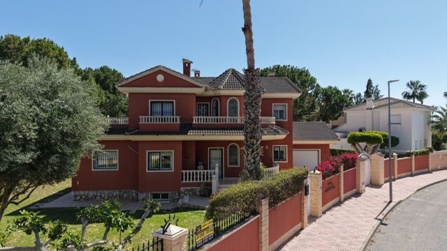 Sale - Villa - Ciudad Quesada