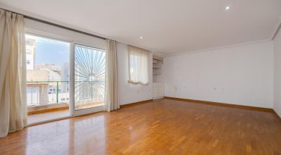 Apartamento - Sale - Torrevieja - Torrevieja