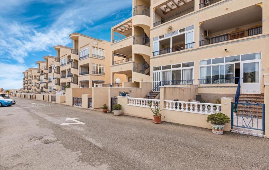 Sale - Apartments - Punta Prima