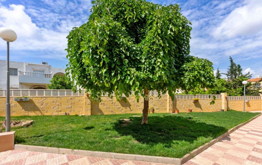 Venta - Ground Floor - Torrevieja