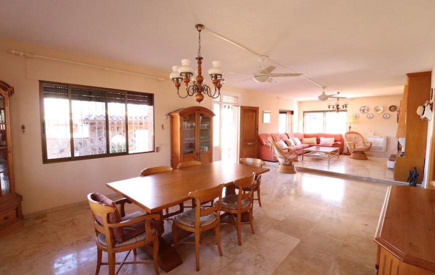 Sale - Villa - Cabo Roig