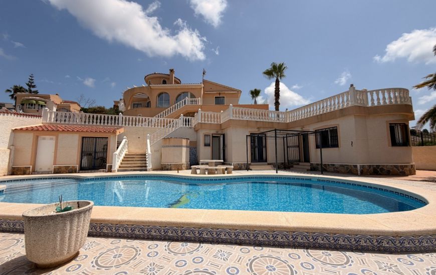 Sale - Villa Detached - Ciudad Quesada