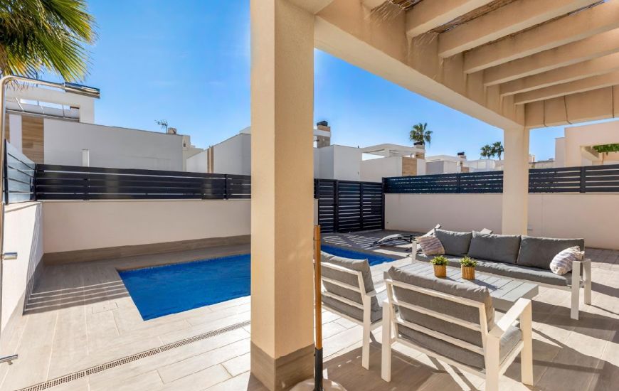 Sale - Villa - Torrevieja