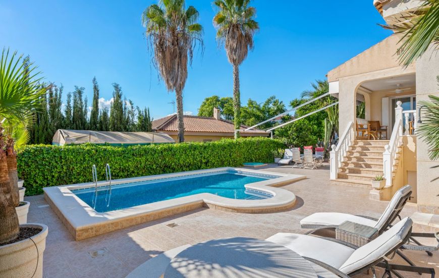 Sale - Villa - Benijófar - 