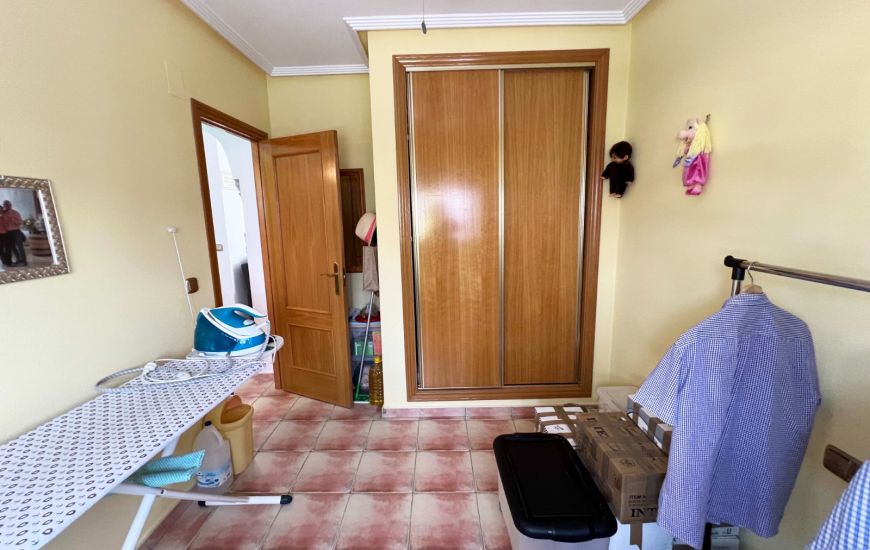 Sale - Villa - Hondón de las Nieves