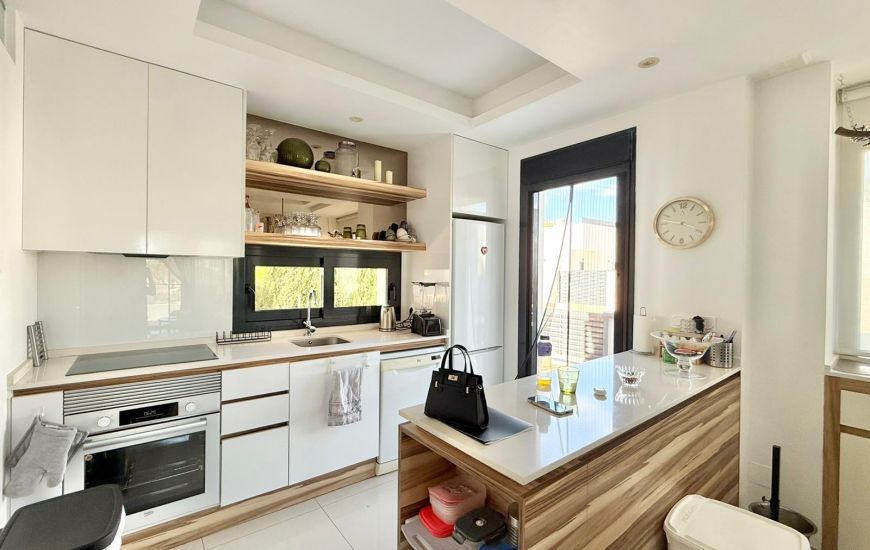 Sale - Semi Detached - Ciudad Quesada