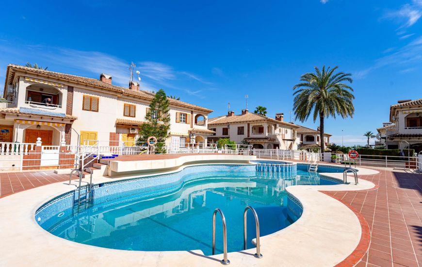 Venta - Apartamento - Punta Prima