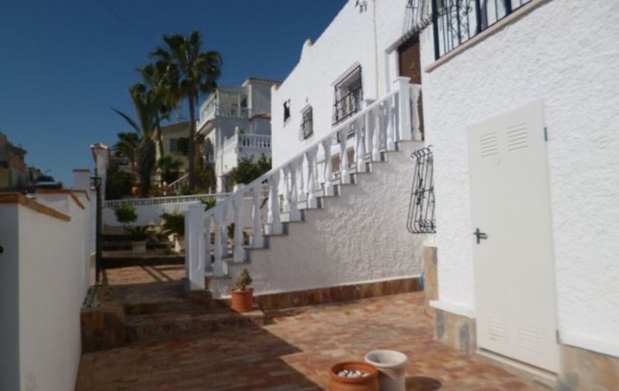 Sale - Villa - Villamartin