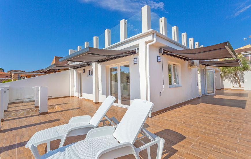Sale - Semi Detached - Torrevieja